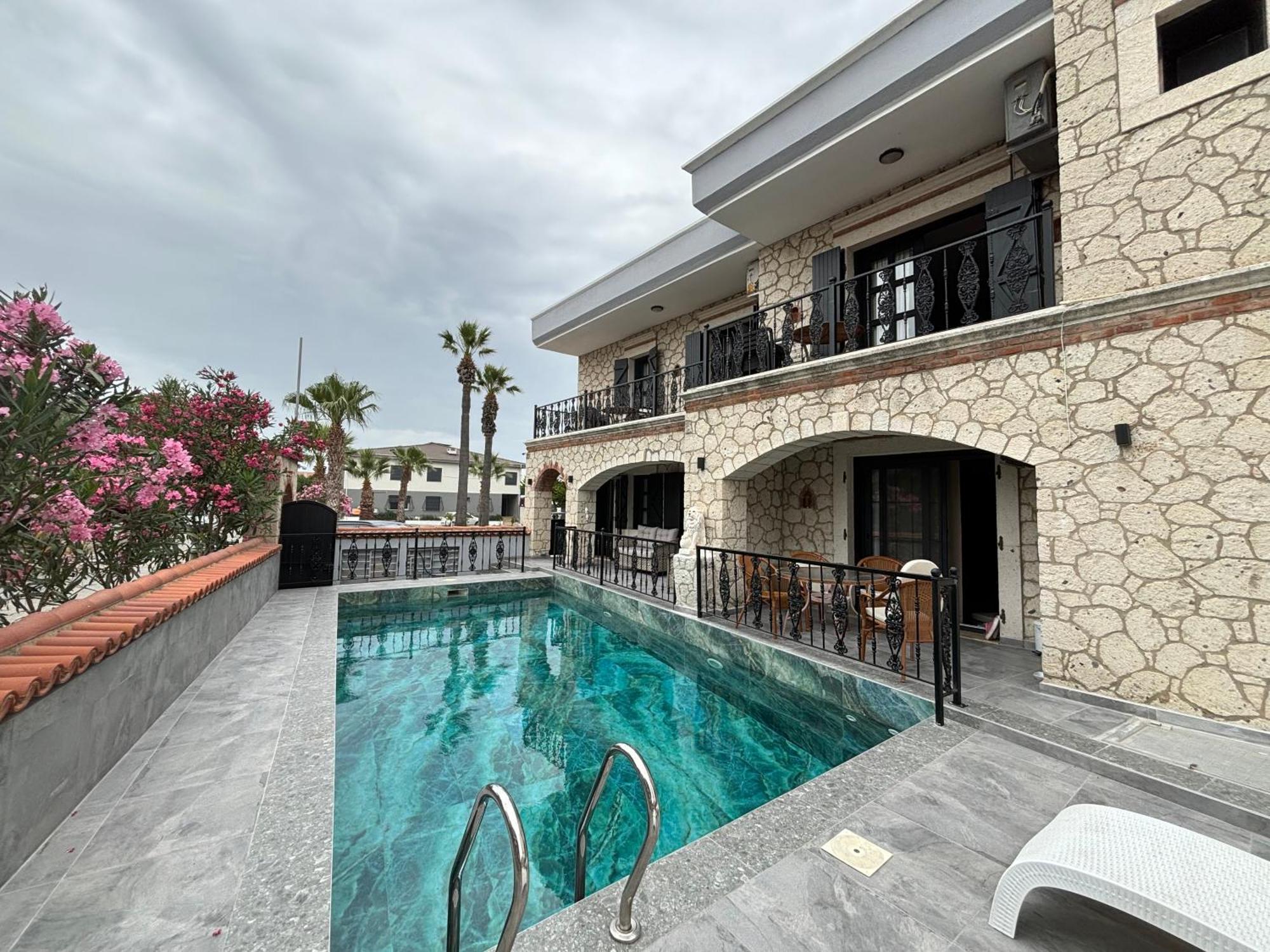 Yalcinkaya Tas Apart เซสเม ภายนอก รูปภาพ