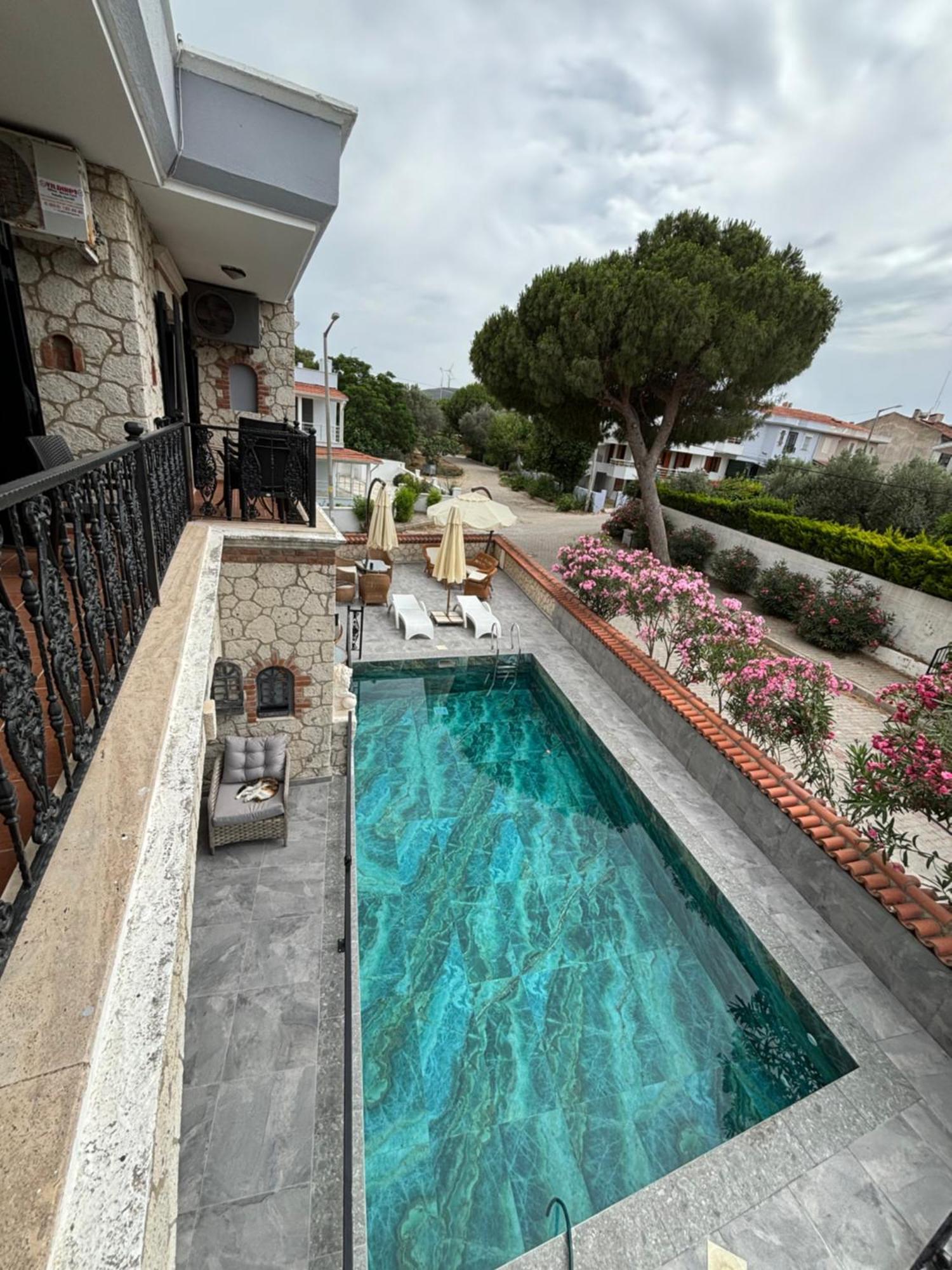 Yalcinkaya Tas Apart เซสเม ภายนอก รูปภาพ
